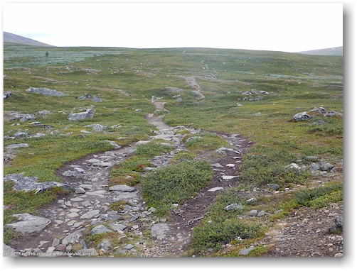 kungsleden zwischen teusajaure und vakkotavare - blick richtung sueden