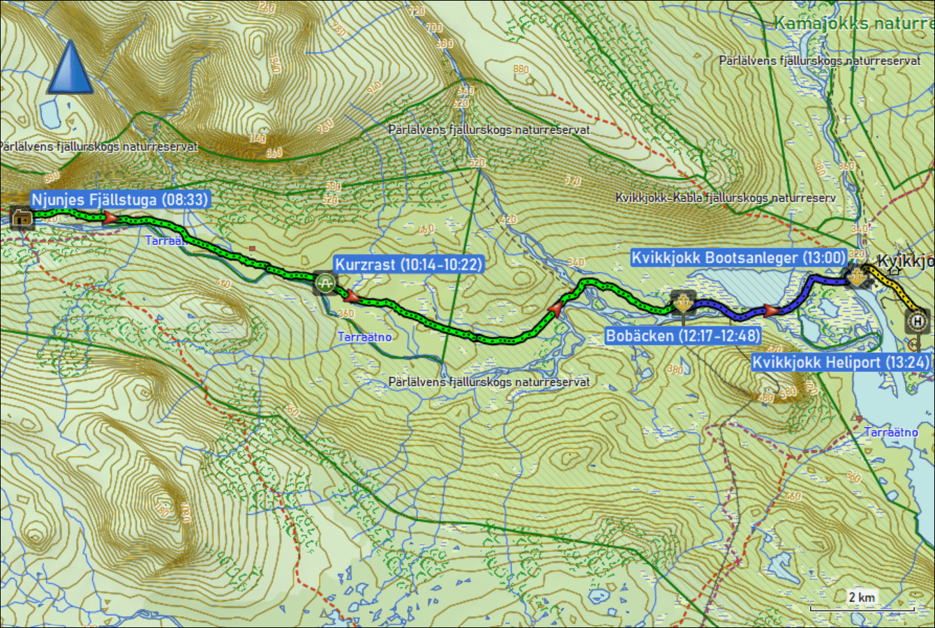 wegstrecke der wanderung von der niunjes fjaellstuga zum bootsanleger bobaecken, der ueberfahrt ueber den tarraaetno sowie des fussmarsches vom bootsanleger zum heliport kvikkjokk