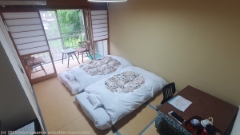 zimmer im miharaya ryokan in gujo hachiman