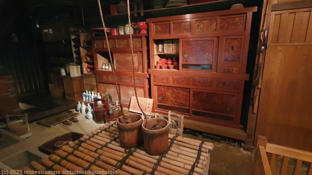 traditioneller raum in einem teehaus im higashi chaya distrikt in kanazawa