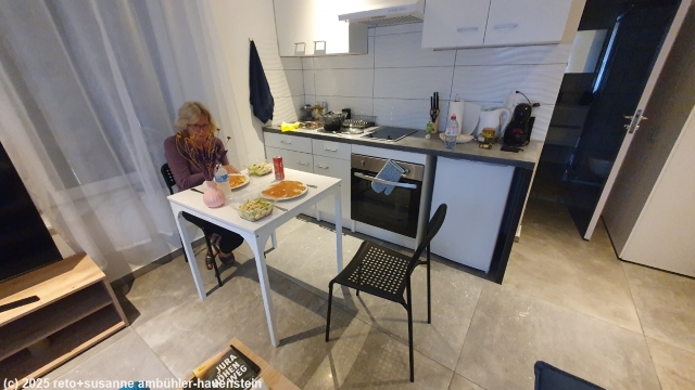 nachtessen im AA cosy in couvet