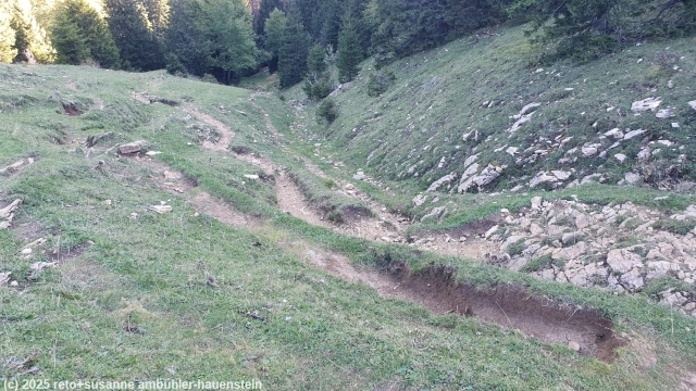 aufstieg richtung chalet des apprentis